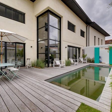 Spacious Bordeaux Family Home With Swimming Pool Eksteriør billede