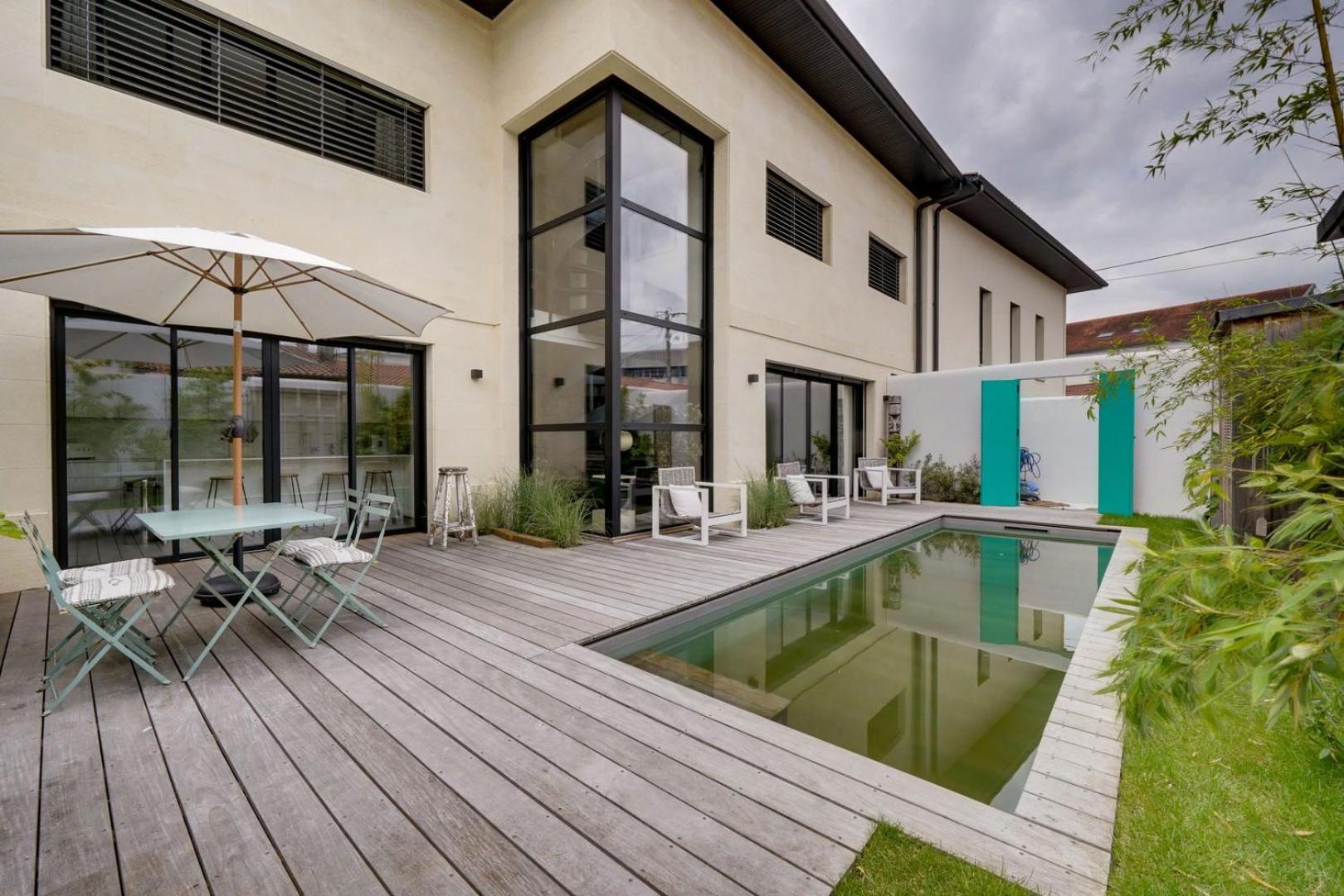 Spacious Bordeaux Family Home With Swimming Pool Eksteriør billede